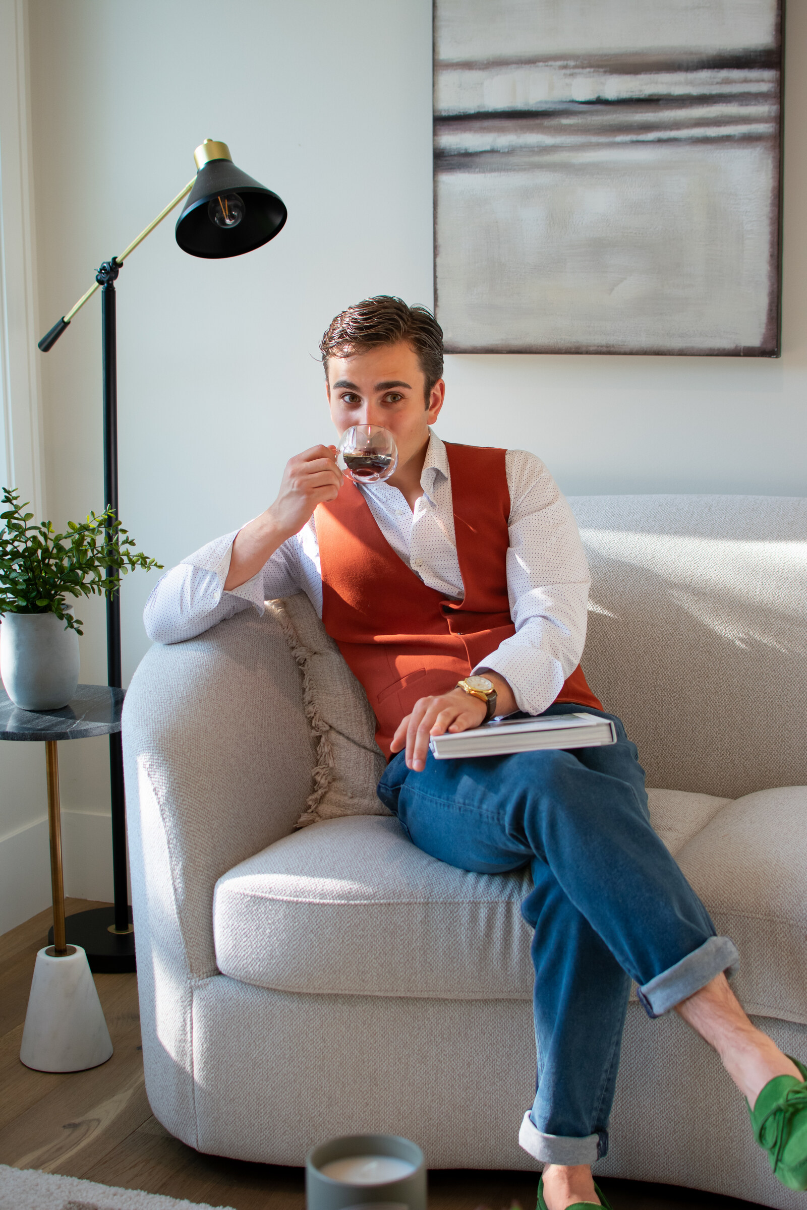 Luka Gribenko, relaxing with coffee