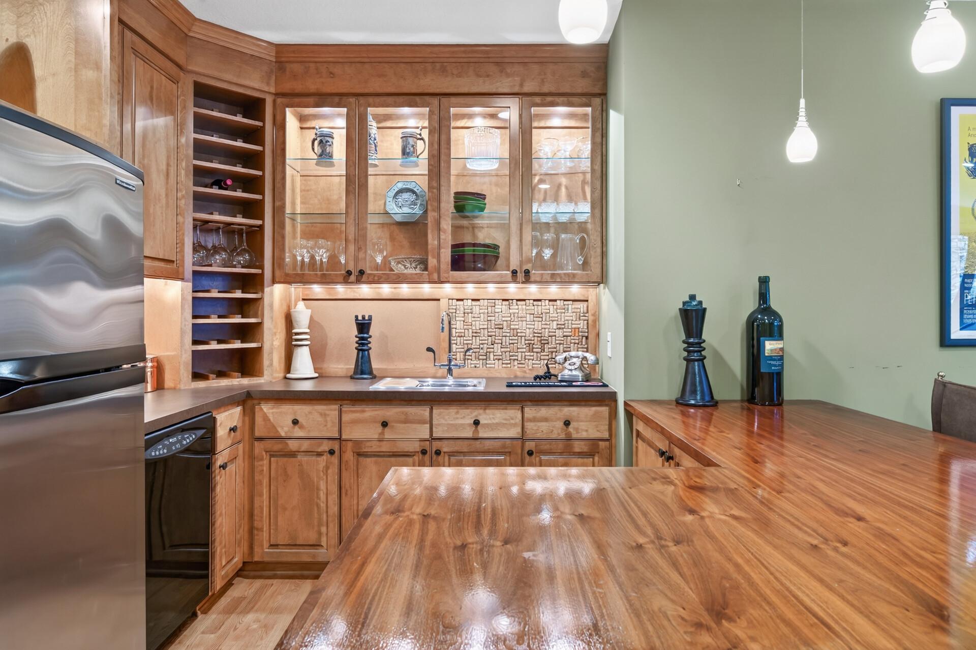 Wet Bar